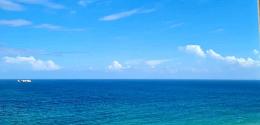 Schickes Apartment direkt am Strand